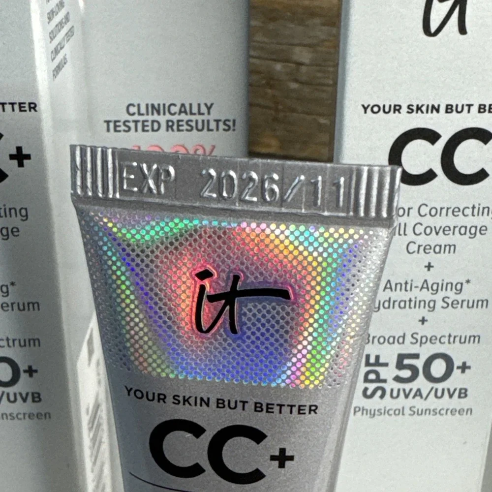 IT Cosmetics CC Cream Light Medium 12ml‎ - Set of 2 | MSRP = $38